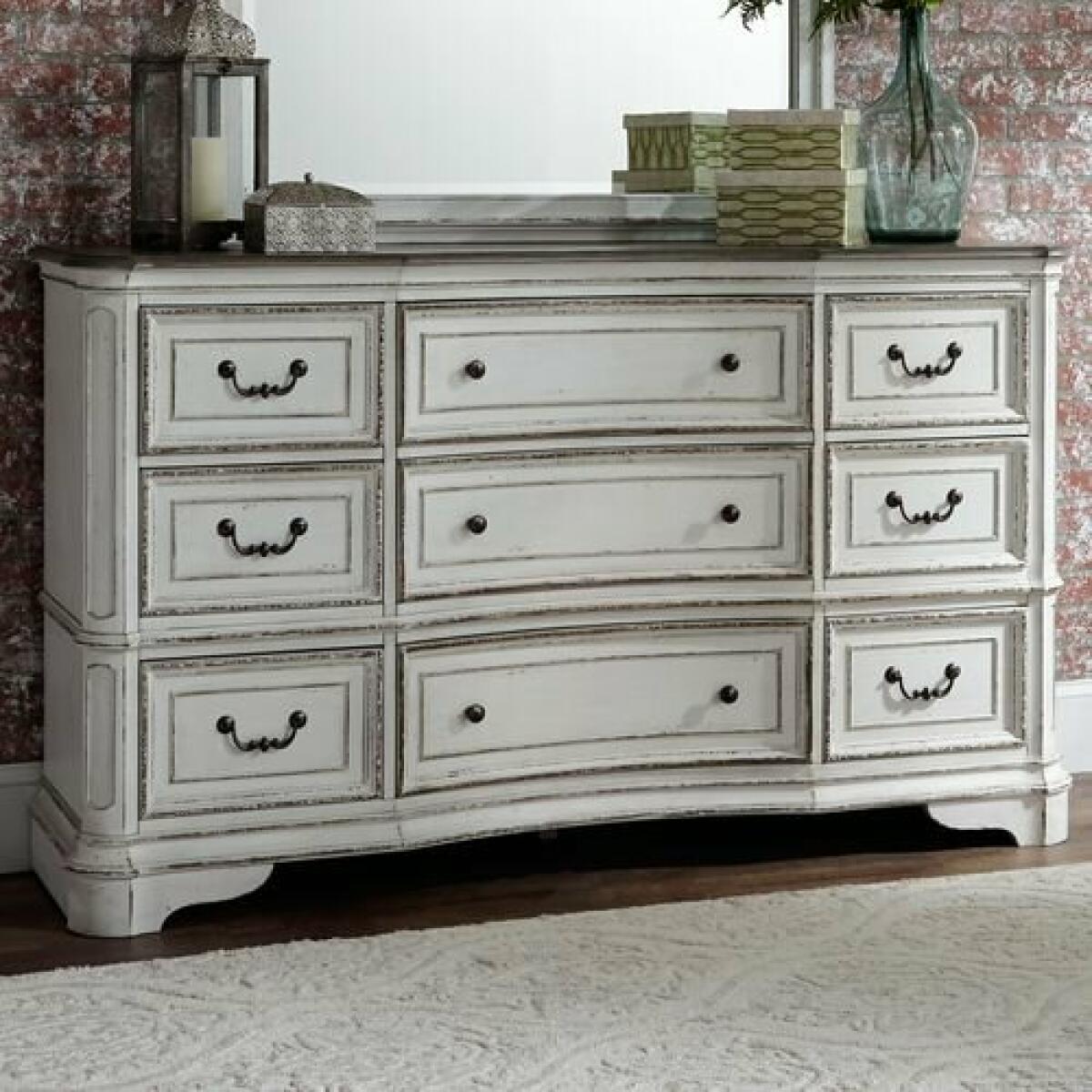 Magnolia Manor 9 Drawer Dresser Dressers Liberty Furniture