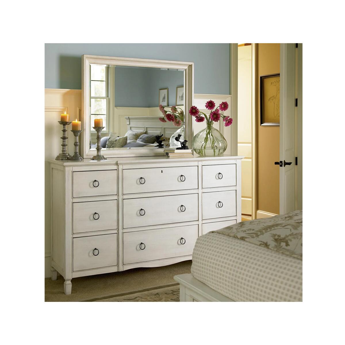 Summer Hill Nine Drawer Dresser Dressers Universal Furniture
