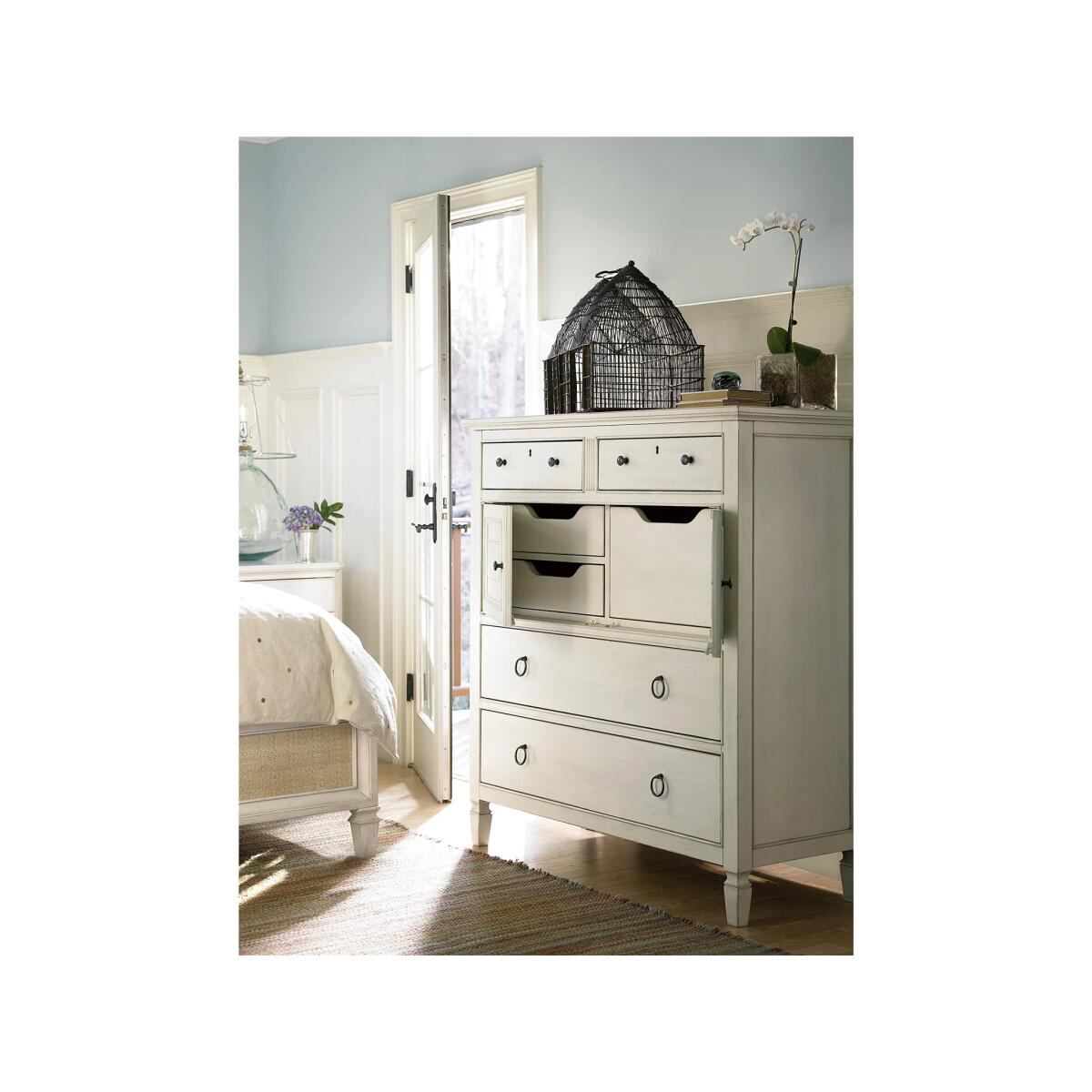Summer Hill Dressing Chest Chests Universal Furniture