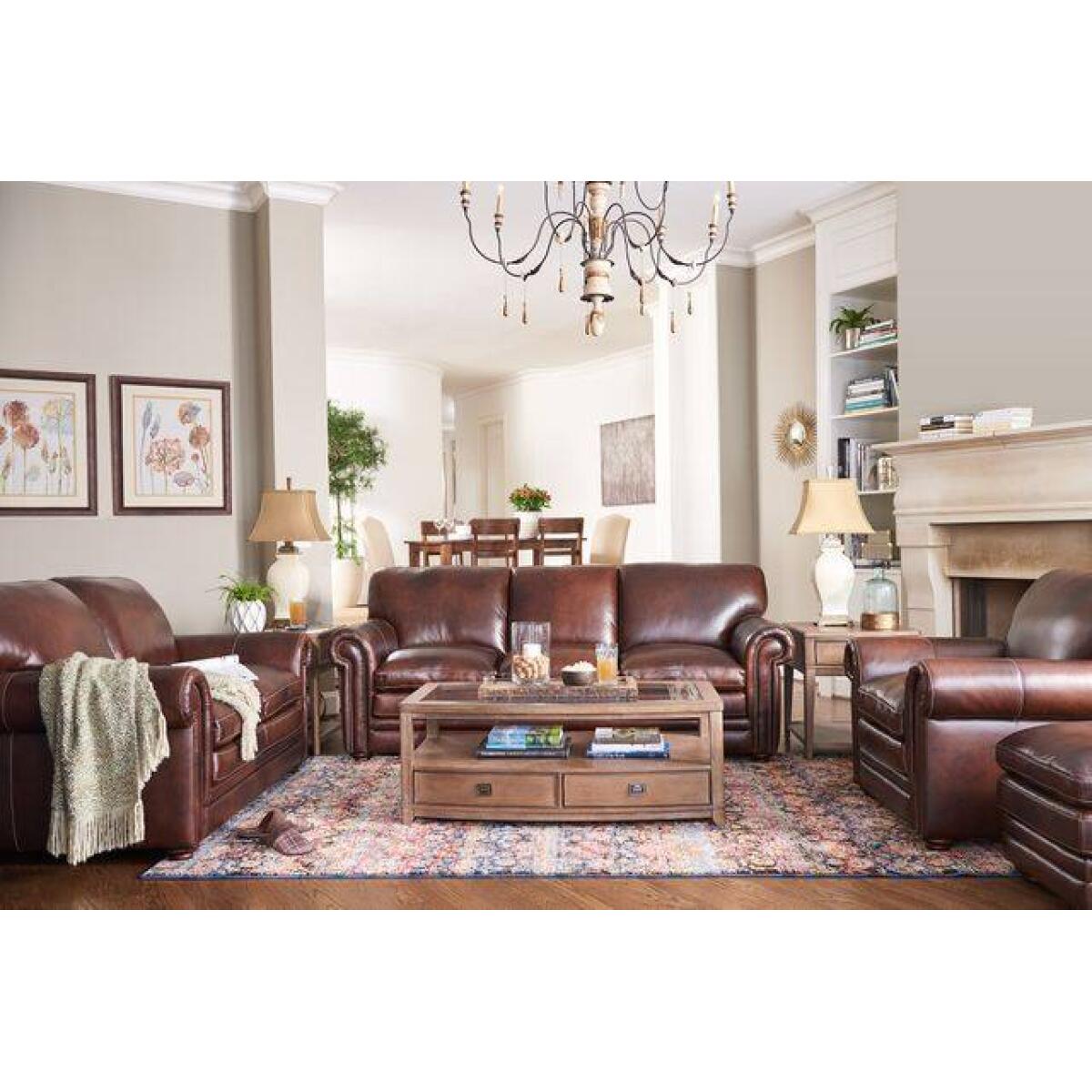Conway Traditional Leather Sofa Sofas Customizable